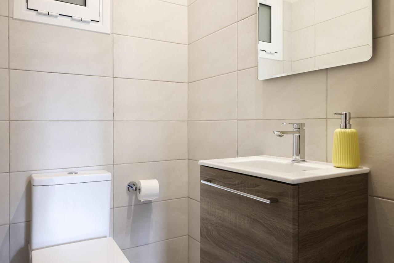 Comfort & Relax Apartment In Athens Riviera エクステリア 写真