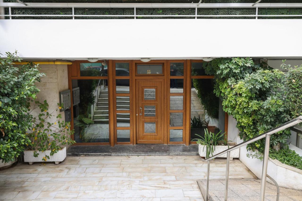 Comfort & Relax Apartment In Athens Riviera エクステリア 写真